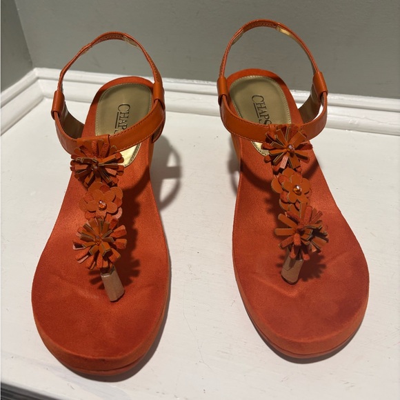 Chaps Orange Faux Suede Thong Flower Slip-In Wedge Sandals- size 9 - Picture 7 of 10